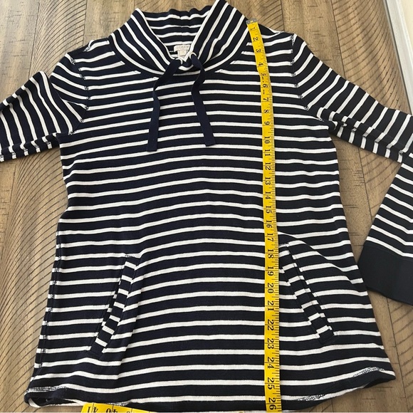 J CREW Striped waffle funnelneck sweatshirt in navy and white stripe size small - Picture 6 of 7